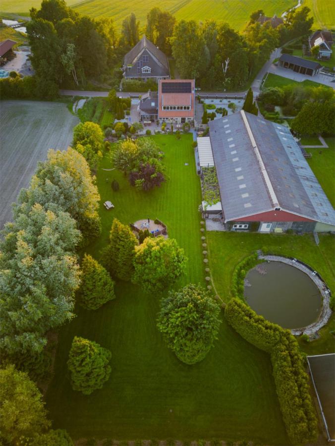 Vakantiehuis Het Voorhuis Op Landgoed Koepeltjesplaats Gaast Экстерьер фото