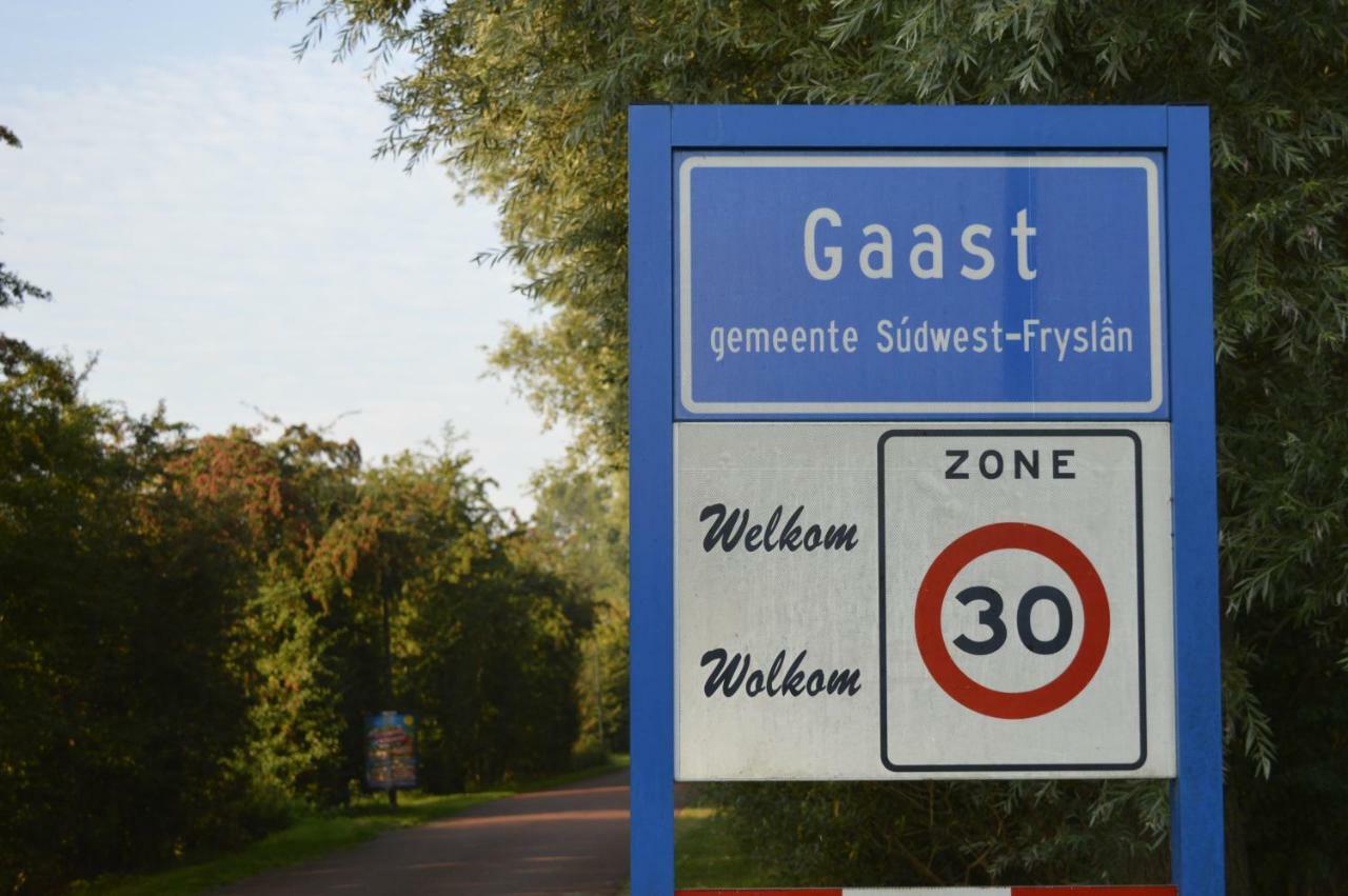 Vakantiehuis Het Voorhuis Op Landgoed Koepeltjesplaats Gaast Экстерьер фото